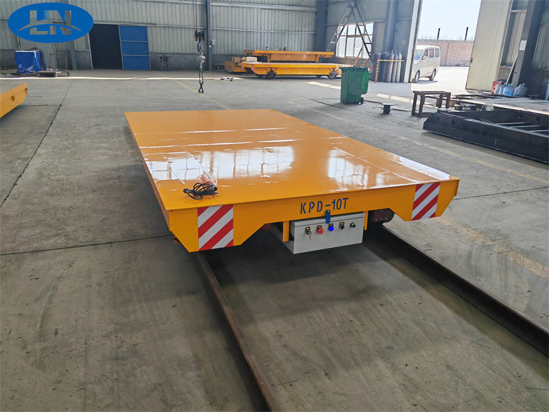 مبدأ وخصائص عربة نقل السكك الحديدية منخفضة الجهد