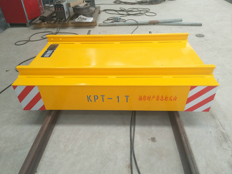 Cable Reel Powered Warehouse Flat Car on Rail مع التحكم عن بعد