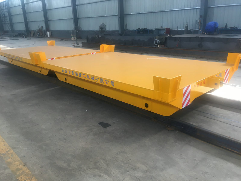 Cord Reel Drum Handling Transporters على الطرق السريعة